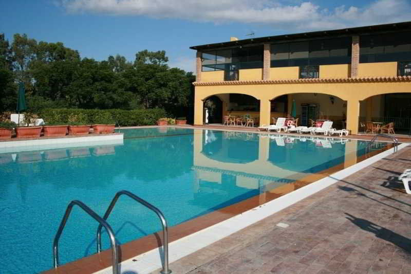 Marina Del Marchese Beach Resort Botricello Extérieur photo